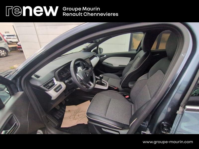 RENAULT Clio d’occasion à vendre à CHENNEVIÈRES-SUR-MARNE chez ADP - SOVEA 94 (Photo 10)