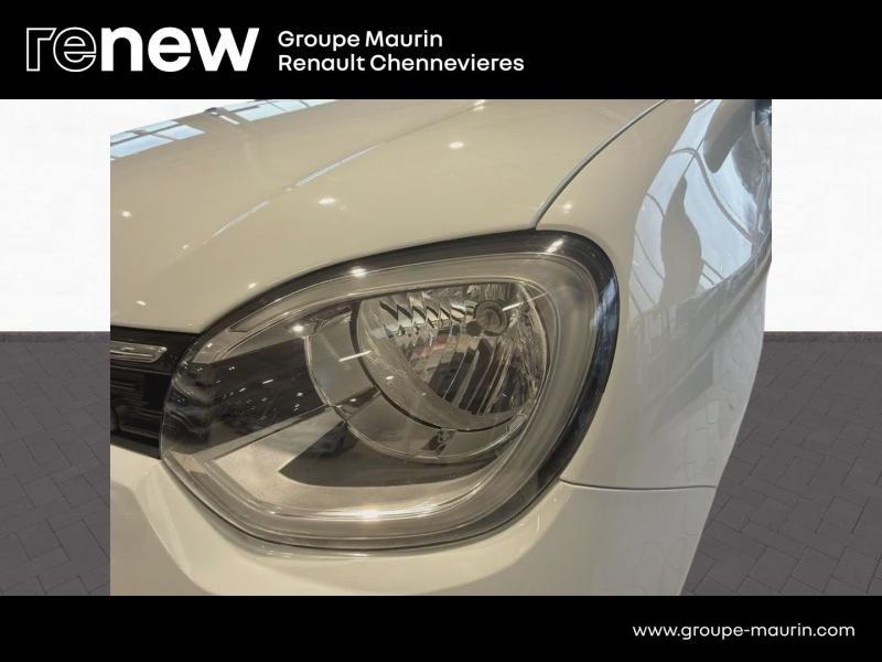 RENAULT Twingo d’occasion à vendre à CHENNEVIÈRES-SUR-MARNE chez ADP - SOVEA 94 (Photo 10)