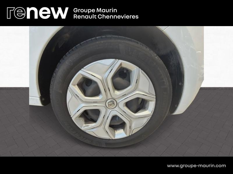 RENAULT Twingo d’occasion à vendre à CHENNEVIÈRES-SUR-MARNE chez ADP - SOVEA 94 (Photo 11)