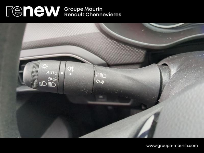 DACIA Sandero d’occasion à vendre à CHENNEVIÈRES-SUR-MARNE chez ADP - SOVEA 94 (Photo 17)