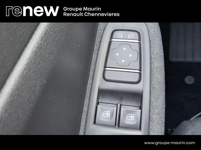 RENAULT Zoe d’occasion à vendre à CHENNEVIÈRES-SUR-MARNE chez ADP - SOVEA 94 (Photo 19)