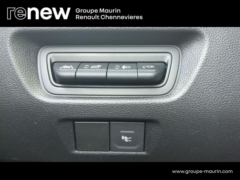 RENAULT Zoe d’occasion à vendre à CHENNEVIÈRES-SUR-MARNE chez ADP - SOVEA 94 (Photo 20)