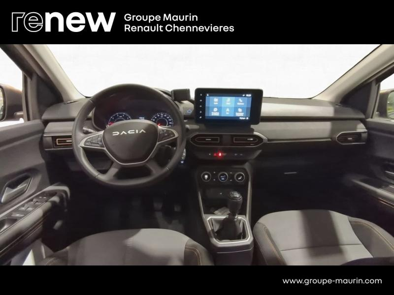 DACIA Sandero d’occasion à vendre à CHENNEVIÈRES-SUR-MARNE chez ADP - SOVEA 94 (Photo 11)