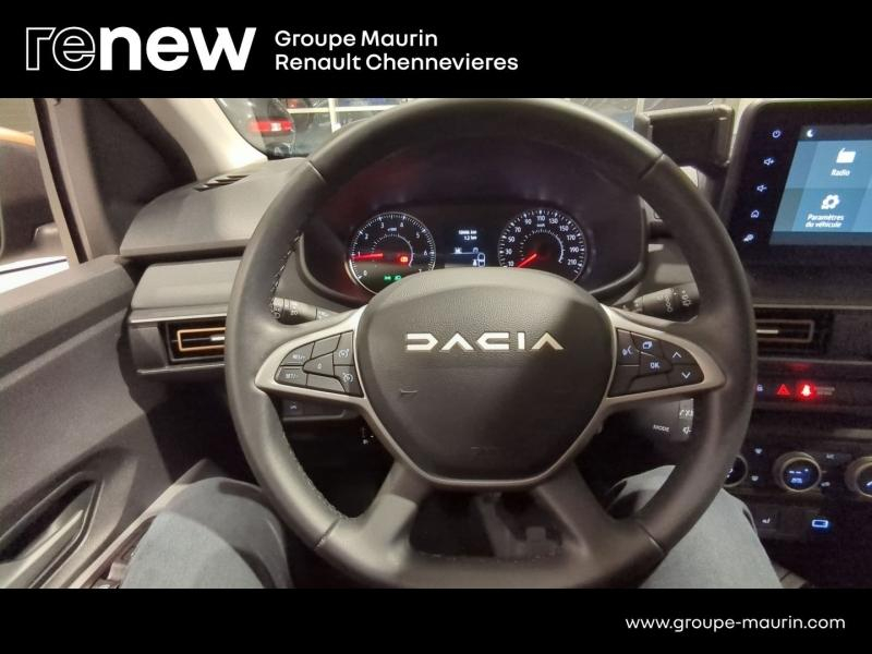DACIA Sandero d’occasion à vendre à CHENNEVIÈRES-SUR-MARNE chez ADP - SOVEA 94 (Photo 14)