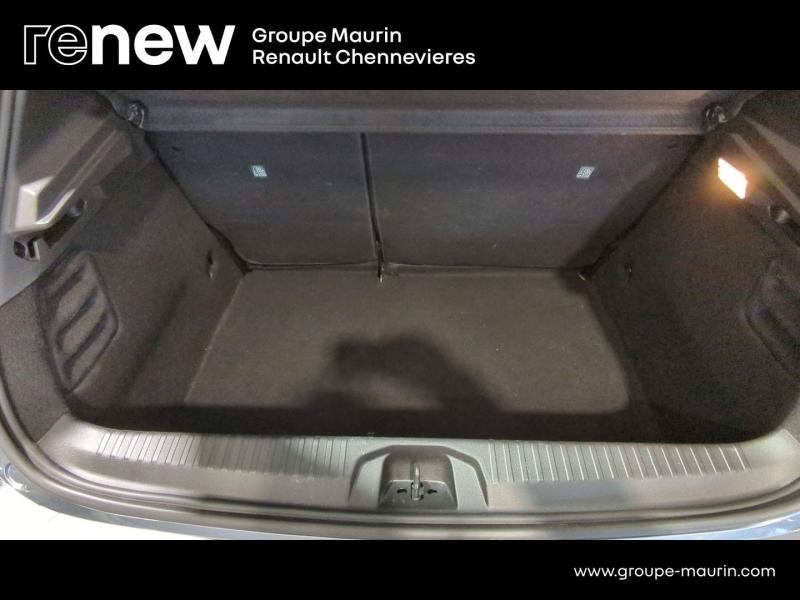 RENAULT Clio d’occasion à vendre à CHENNEVIÈRES-SUR-MARNE chez ADP - SOVEA 94 (Photo 9)