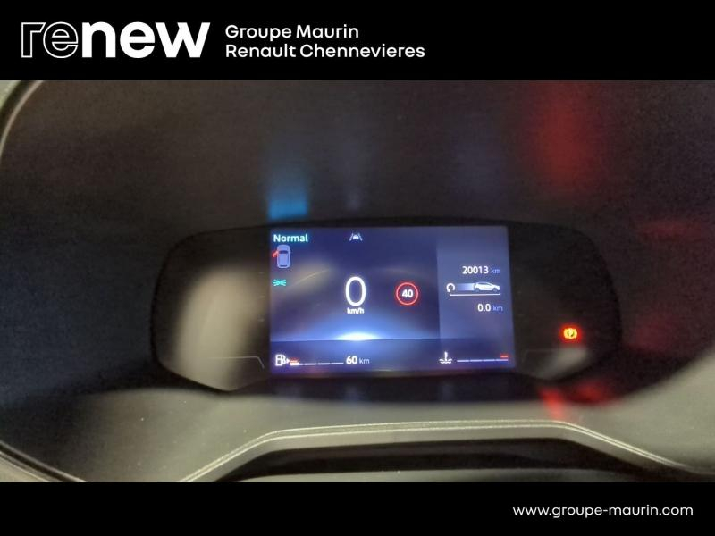 RENAULT Clio d’occasion à vendre à CHENNEVIÈRES-SUR-MARNE chez ADP - SOVEA 94 (Photo 19)