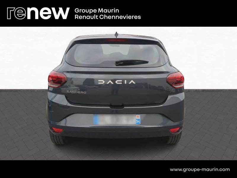 DACIA Sandero d’occasion à vendre à CHENNEVIÈRES-SUR-MARNE chez ADP - SOVEA 94 (Photo 4)