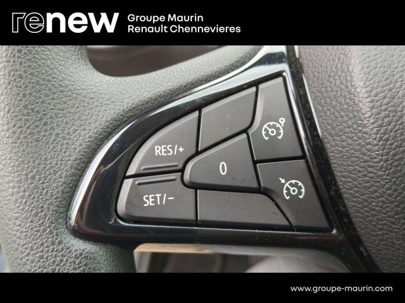 DACIA Sandero d’occasion à vendre à CHENNEVIÈRES-SUR-MARNE chez ADP - SOVEA 94 (Photo 15)