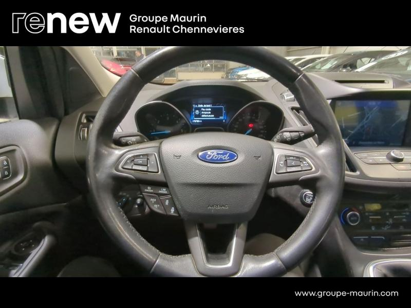 FORD Kuga d’occasion à vendre à CHENNEVIÈRES-SUR-MARNE chez ADP - SOVEA 94 (Photo 14)