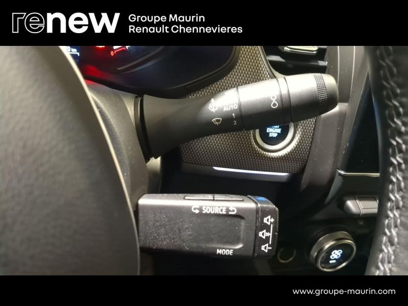RENAULT Arkana d’occasion à vendre à CHENNEVIÈRES-SUR-MARNE chez ADP - SOVEA 94 (Photo 18)