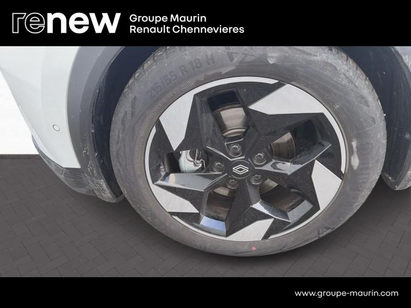 RENAULT Captur d’occasion à vendre à CHENNEVIÈRES-SUR-MARNE chez ADP - SOVEA 94 (Photo 8)