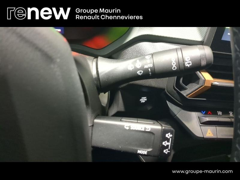 DACIA Duster d’occasion à vendre à CHENNEVIÈRES-SUR-MARNE chez ADP - SOVEA 94 (Photo 18)