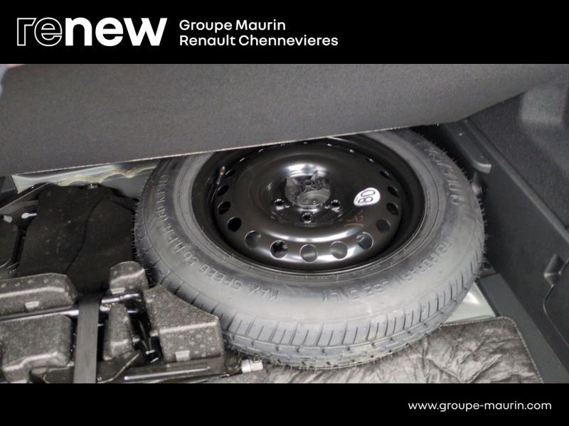 RENAULT Arkana d’occasion à vendre à CHENNEVIÈRES-SUR-MARNE chez ADP - SOVEA 94 (Photo 14)
