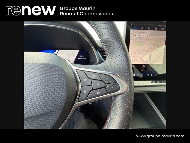 RENAULT  d’occasion à vendre à CHENNEVIÈRES-SUR-MARNE chez ADP - SOVEA 94 (Photo 12)