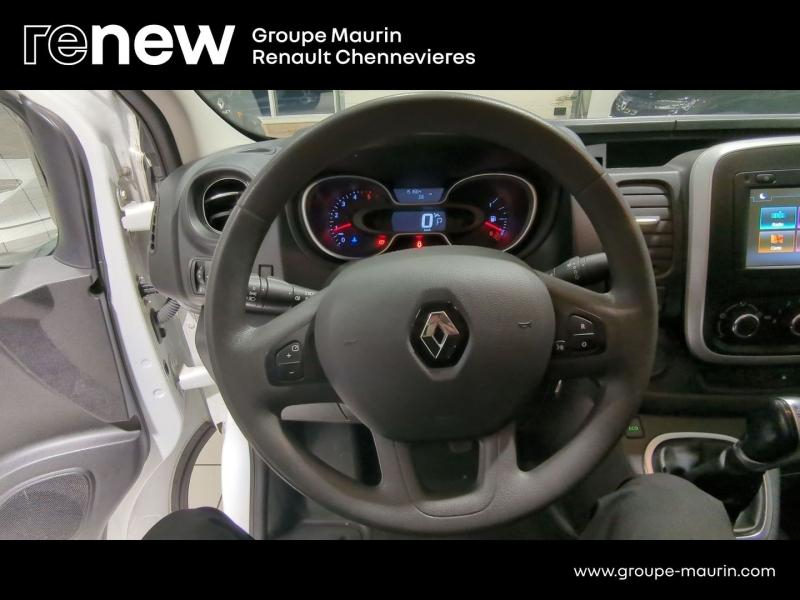 RENAULT Trafic Fg VUL d’occasion à vendre à CHENNEVIÈRES-SUR-MARNE chez ADP - SOVEA 94 (Photo 11)