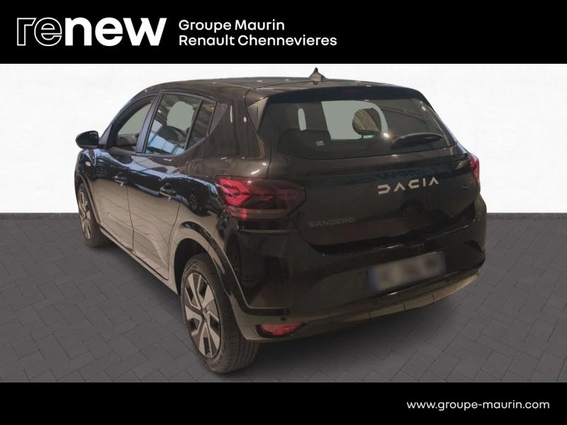 DACIA Sandero d’occasion à vendre à CHENNEVIÈRES-SUR-MARNE chez ADP - SOVEA 94 (Photo 6)