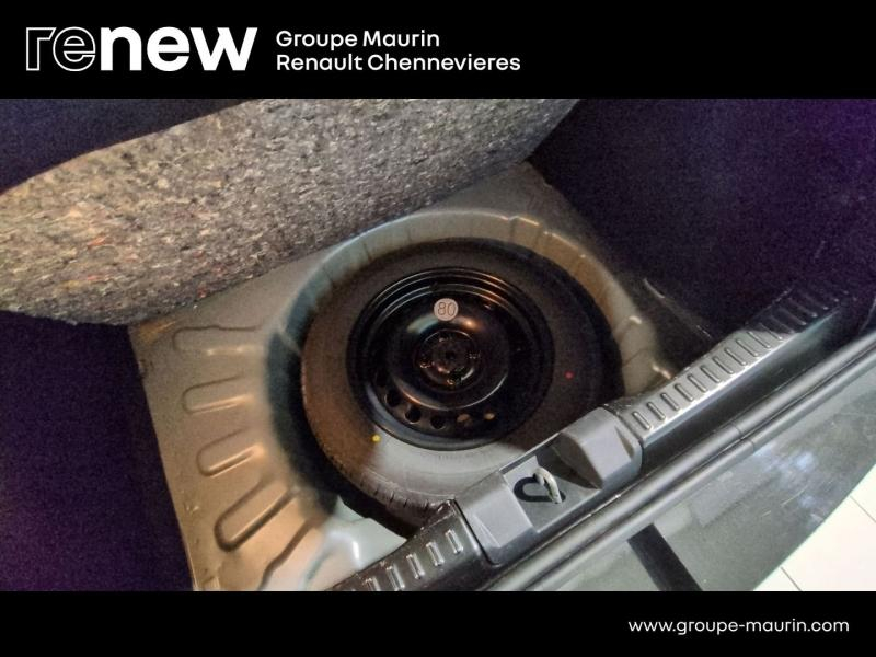 DACIA Sandero d’occasion à vendre à CHENNEVIÈRES-SUR-MARNE chez ADP - SOVEA 94 (Photo 14)