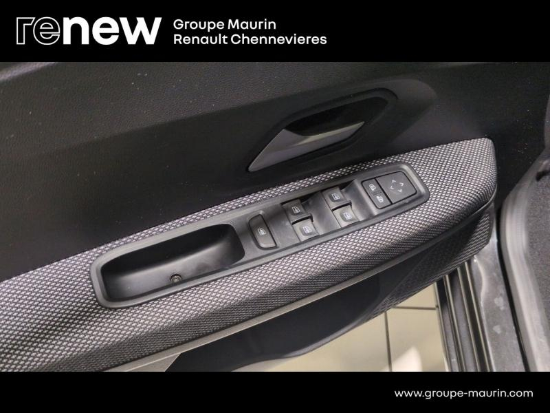 DACIA Sandero d’occasion à vendre à CHENNEVIÈRES-SUR-MARNE chez ADP - SOVEA 94 (Photo 15)