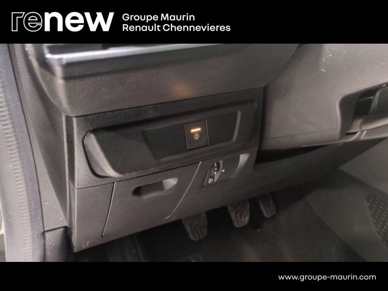 DACIA Sandero d’occasion à vendre à CHENNEVIÈRES-SUR-MARNE chez ADP - SOVEA 94 (Photo 16)