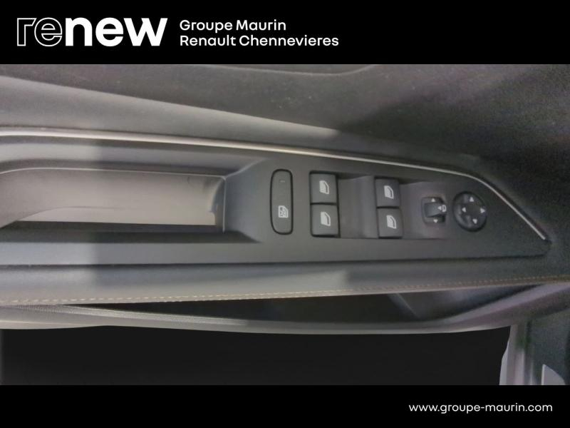 PEUGEOT 3008 d’occasion à vendre à CHENNEVIÈRES-SUR-MARNE chez ADP - SOVEA 94 (Photo 18)