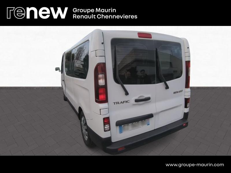 RENAULT Trafic Combi d’occasion à vendre à CHENNEVIÈRES-SUR-MARNE chez ADP - SOVEA 94 (Photo 7)