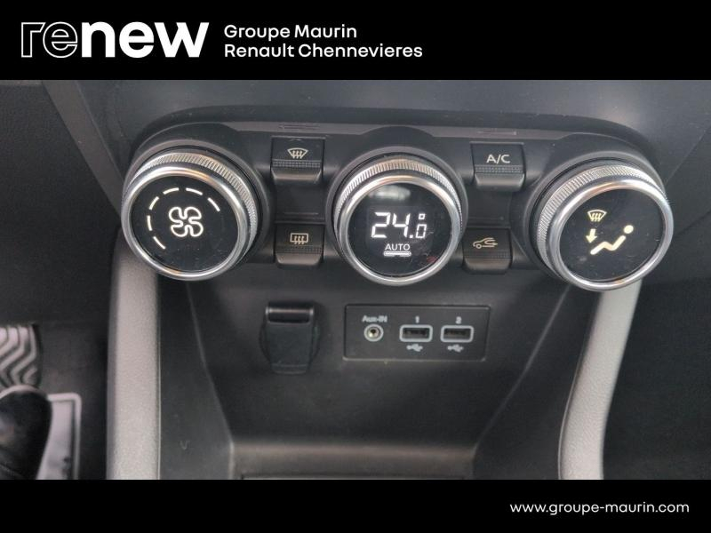 RENAULT Clio d’occasion à vendre à CHENNEVIÈRES-SUR-MARNE chez ADP - SOVEA 94 (Photo 15)