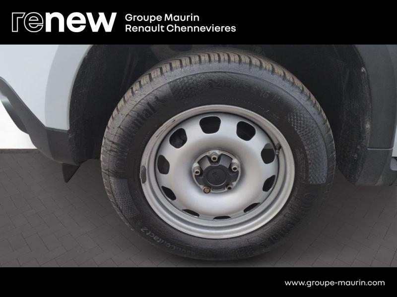DACIA Duster d’occasion à vendre à CHENNEVIÈRES-SUR-MARNE chez ADP - SOVEA 94 (Photo 7)
