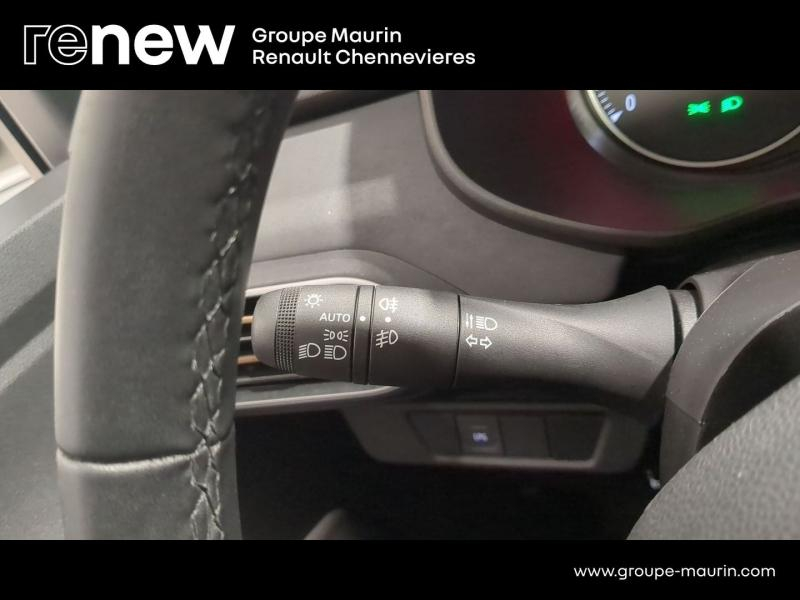 DACIA Sandero d’occasion à vendre à CHENNEVIÈRES-SUR-MARNE chez ADP - SOVEA 94 (Photo 19)