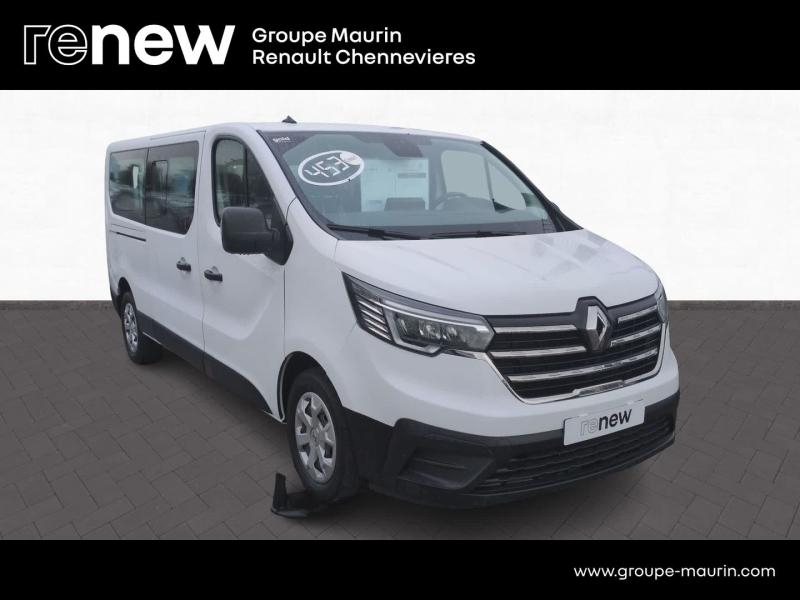 RENAULT Trafic Combi d’occasion à vendre à CHENNEVIÈRES-SUR-MARNE chez ADP - SOVEA 94 (Photo 4)
