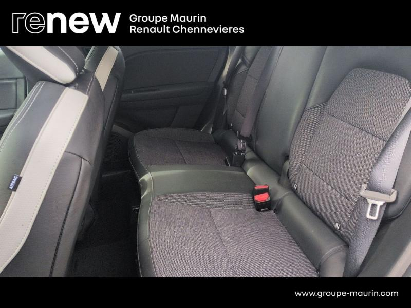 RENAULT Captur d’occasion à vendre à CHENNEVIÈRES-SUR-MARNE chez ADP - SOVEA 94 (Photo 15)