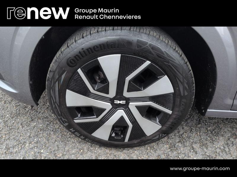 DACIA Sandero d’occasion à vendre à CHENNEVIÈRES-SUR-MARNE chez ADP - SOVEA 94 (Photo 9)