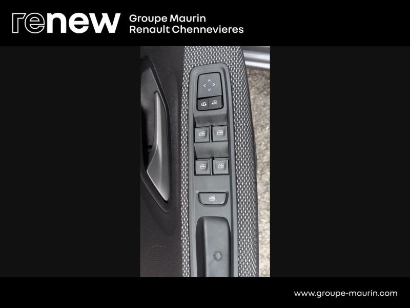 DACIA Sandero d’occasion à vendre à CHENNEVIÈRES-SUR-MARNE chez ADP - SOVEA 94 (Photo 14)