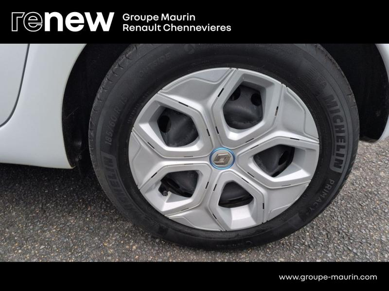 RENAULT Twingo d’occasion à vendre à CHENNEVIÈRES-SUR-MARNE chez ADP - SOVEA 94 (Photo 11)