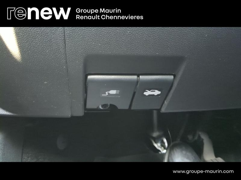 DACIA Spring d’occasion à vendre à CHENNEVIÈRES-SUR-MARNE chez ADP - SOVEA 94 (Photo 19)