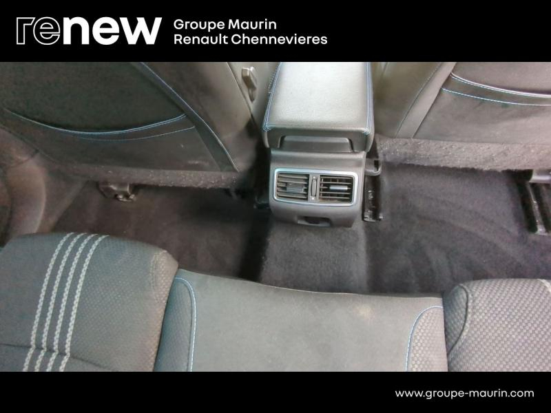 RENAULT Megane d’occasion à vendre à CHENNEVIÈRES-SUR-MARNE chez ADP - SOVEA 94 (Photo 18)