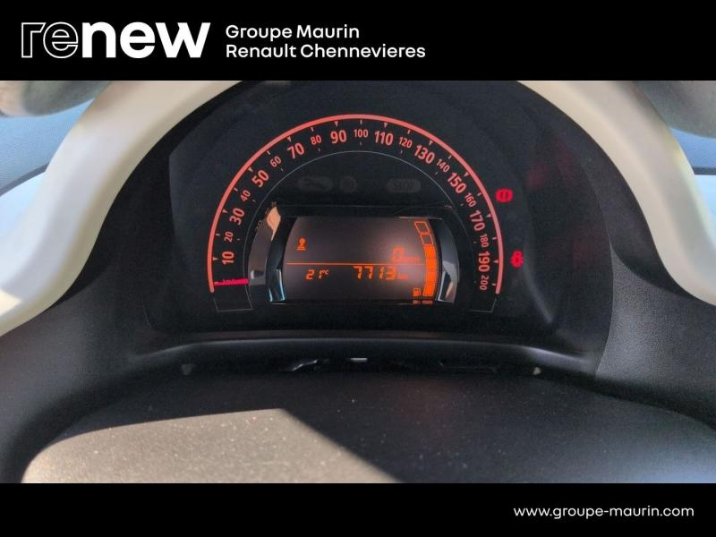 RENAULT Twingo d’occasion à vendre à CHENNEVIÈRES-SUR-MARNE chez ADP - SOVEA 94 (Photo 19)