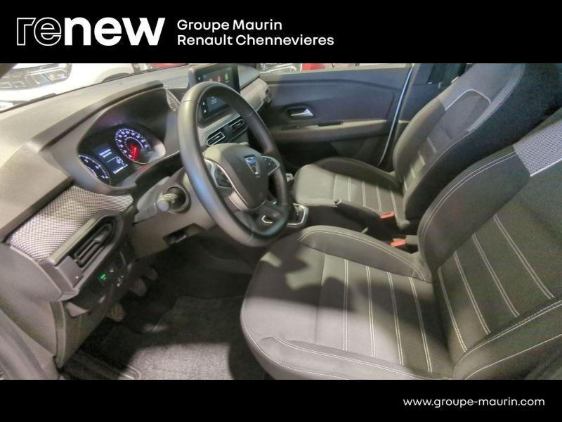DACIA Sandero d’occasion à vendre à CHENNEVIÈRES-SUR-MARNE chez ADP - SOVEA 94 (Photo 9)