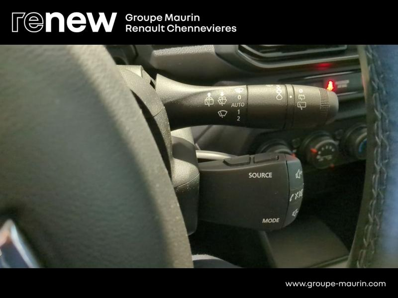 DACIA Sandero d’occasion à vendre à CHENNEVIÈRES-SUR-MARNE chez ADP - SOVEA 94 (Photo 20)