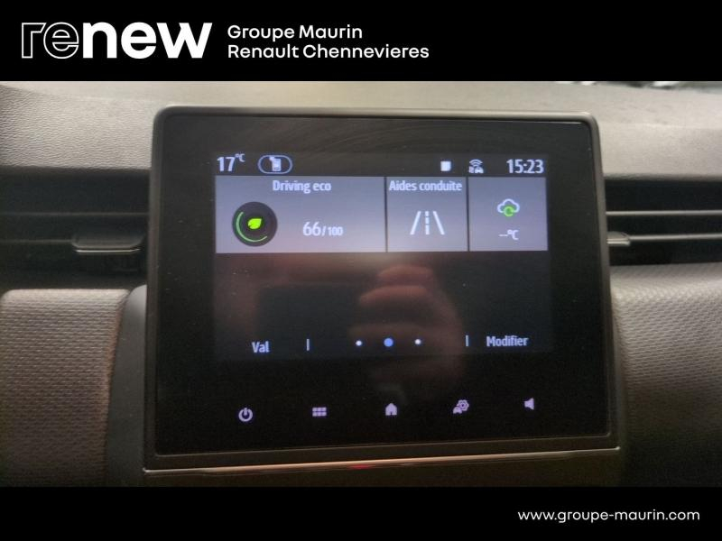 RENAULT Clio d’occasion à vendre à CHENNEVIÈRES-SUR-MARNE chez ADP - SOVEA 94 (Photo 13)