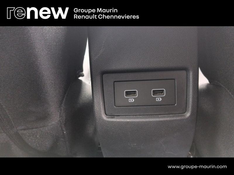 DACIA Duster d’occasion à vendre à CHENNEVIÈRES-SUR-MARNE chez ADP - SOVEA 94 (Photo 19)