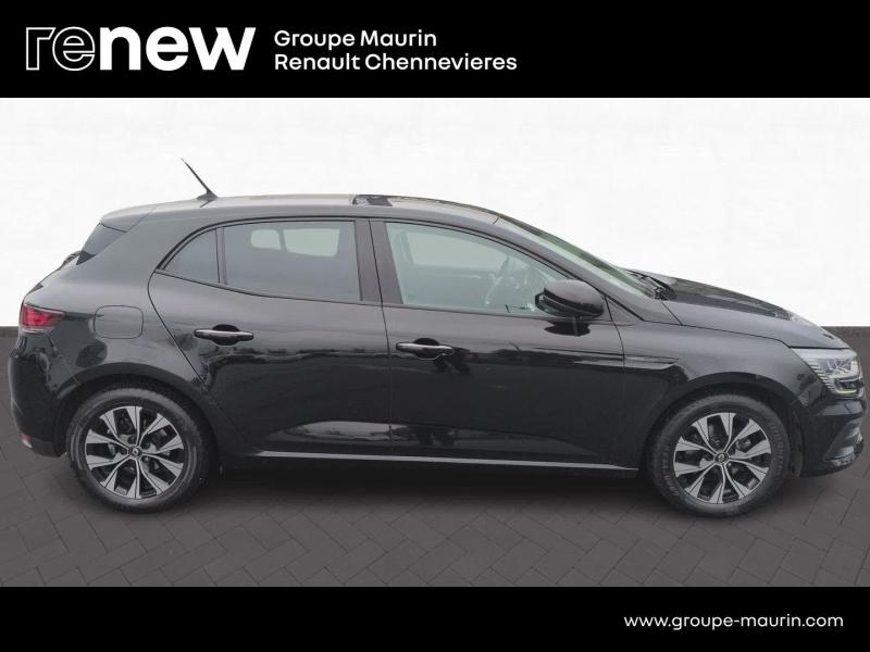 RENAULT Megane d’occasion à vendre à CHENNEVIÈRES-SUR-MARNE chez ADP - SOVEA 94 (Photo 4)