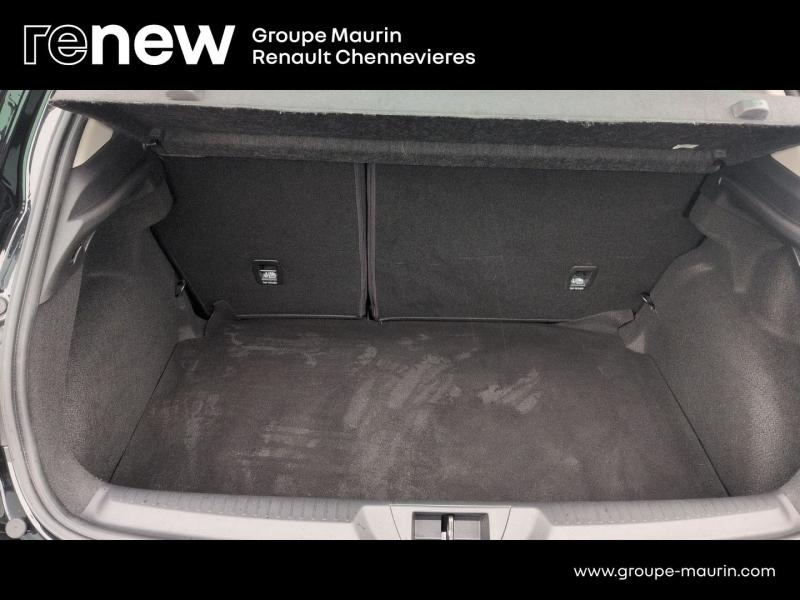 RENAULT Megane d’occasion à vendre à CHENNEVIÈRES-SUR-MARNE chez ADP - SOVEA 94 (Photo 13)