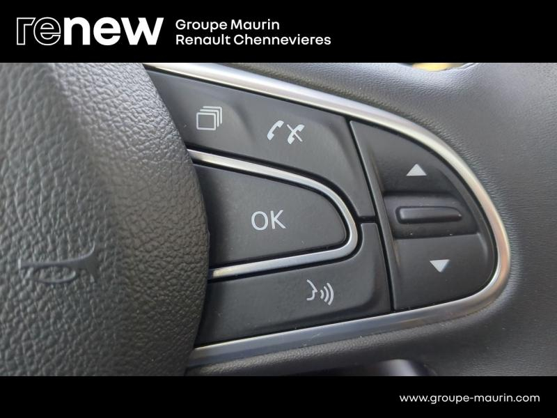 RENAULT Kadjar d’occasion à vendre à CHENNEVIÈRES-SUR-MARNE chez ADP - SOVEA 94 (Photo 16)