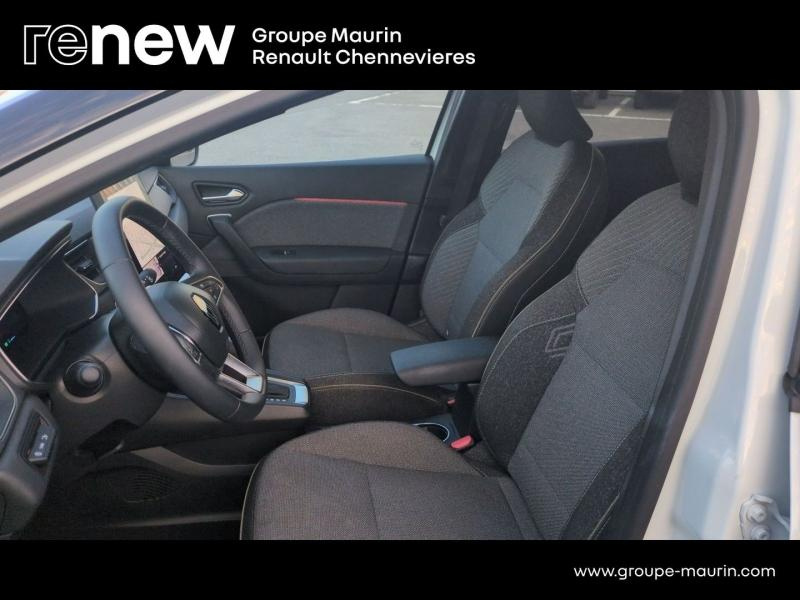 RENAULT Captur d’occasion à vendre à CHENNEVIÈRES-SUR-MARNE chez ADP - SOVEA 94 (Photo 10)