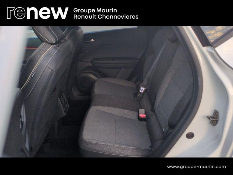 RENAULT Captur d’occasion à vendre à CHENNEVIÈRES-SUR-MARNE chez ADP - SOVEA 94 (Photo 11)