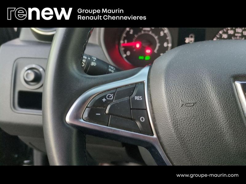 DACIA Duster d’occasion à vendre à CHENNEVIÈRES-SUR-MARNE chez ADP - SOVEA 94 (Photo 16)
