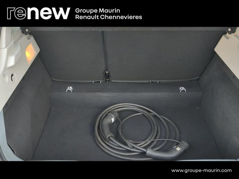 RENAULT Zoe d’occasion à vendre à CHENNEVIÈRES-SUR-MARNE chez ADP - SOVEA 94 (Photo 12)