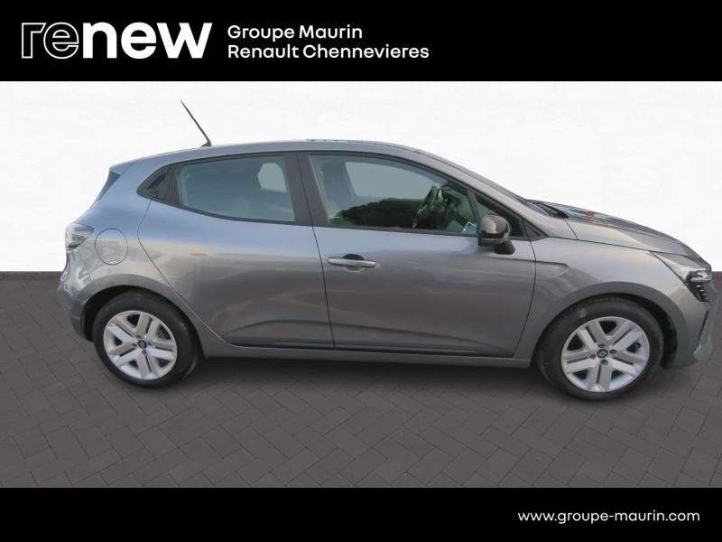 RENAULT Clio d’occasion à vendre à CHENNEVIÈRES-SUR-MARNE chez ADP - SOVEA 94 (Photo 4)