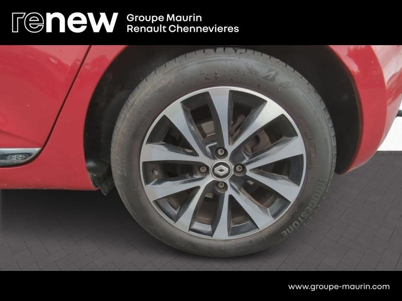 RENAULT Clio d’occasion à vendre à CHENNEVIÈRES-SUR-MARNE chez ADP - SOVEA 94 (Photo 10)