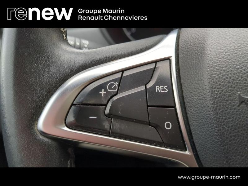 DACIA Duster d’occasion à vendre à CHENNEVIÈRES-SUR-MARNE chez ADP - SOVEA 94 (Photo 14)